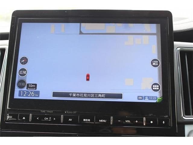 Car thumbnail 2