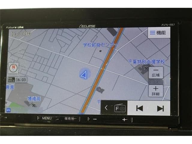 Car thumbnail 3