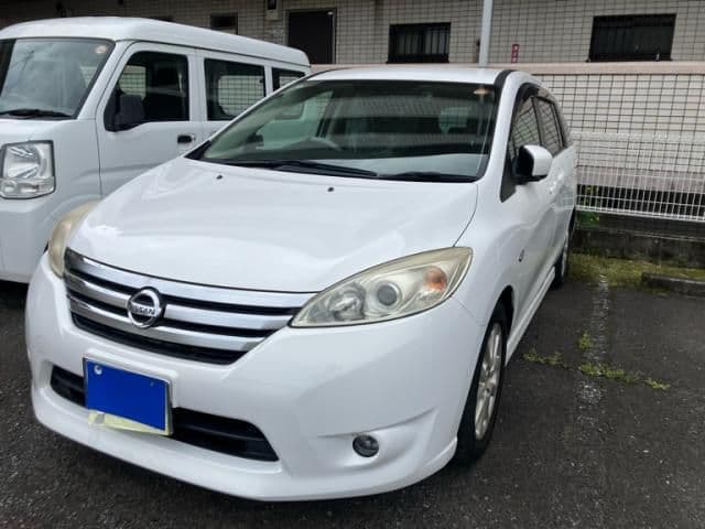 NISSAN