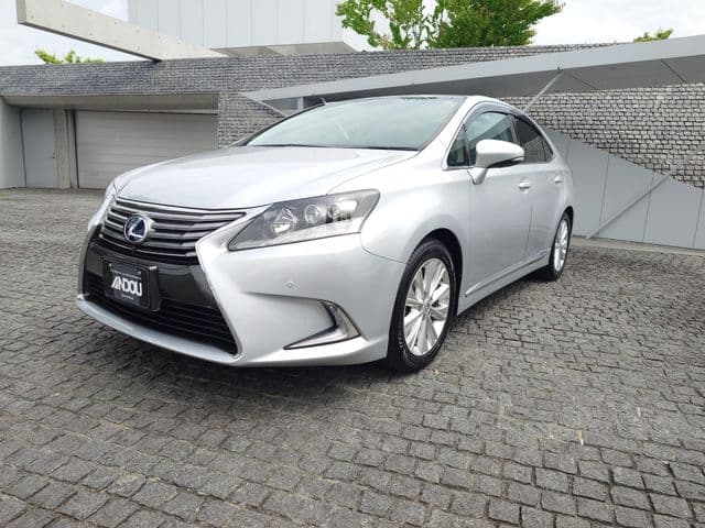 Car image 1