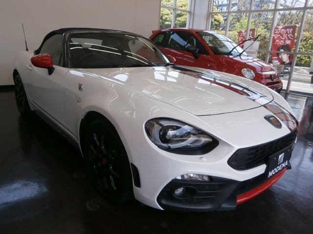 Car thumbnail 4