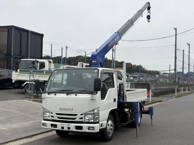 ISUZU