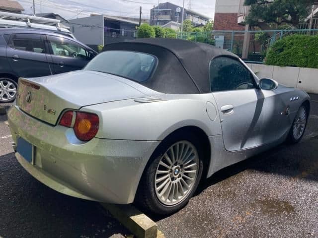 Car thumbnail 4