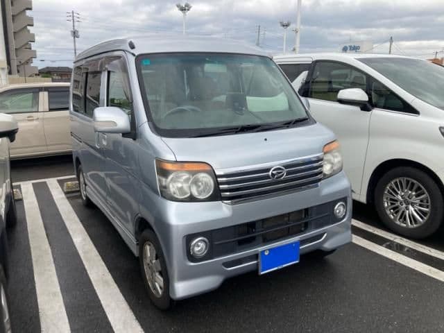 Car image 1