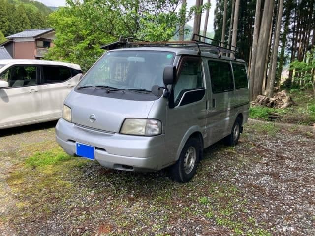 NISSAN