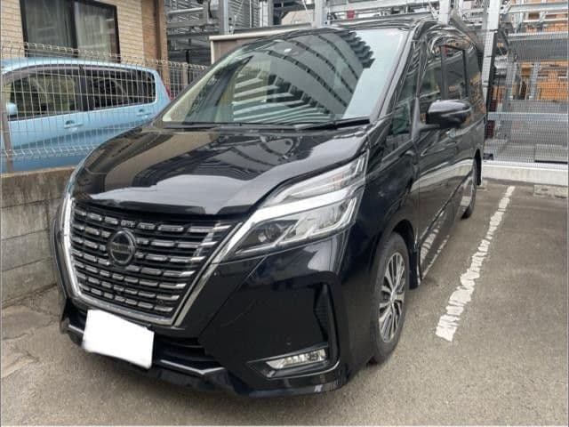 NISSAN