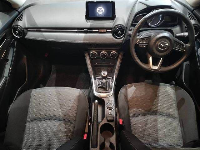 Car thumbnail 3