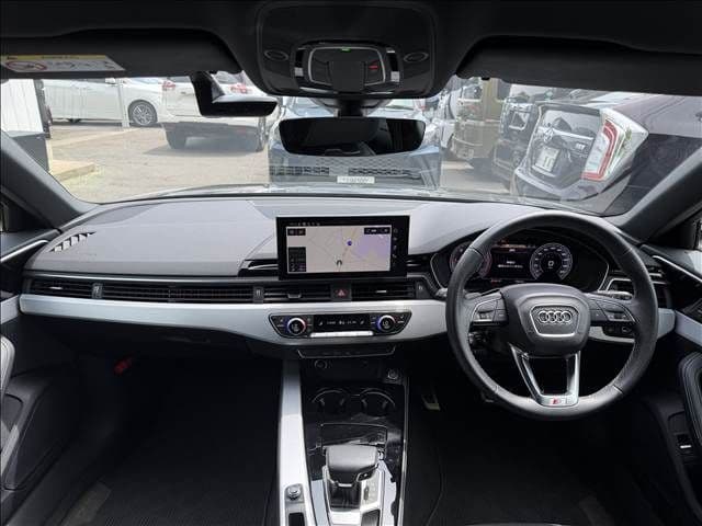 Car thumbnail 2