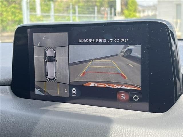 Car thumbnail 3
