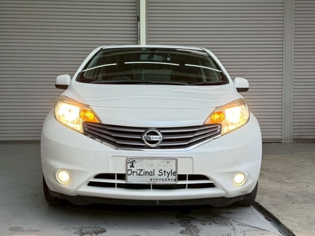Car thumbnail 3