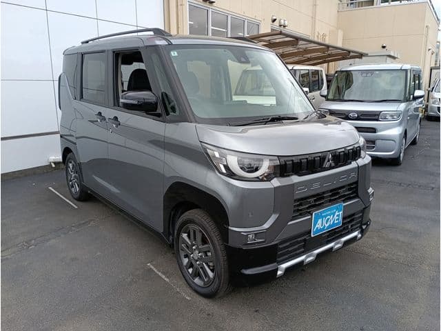 Car thumbnail 3