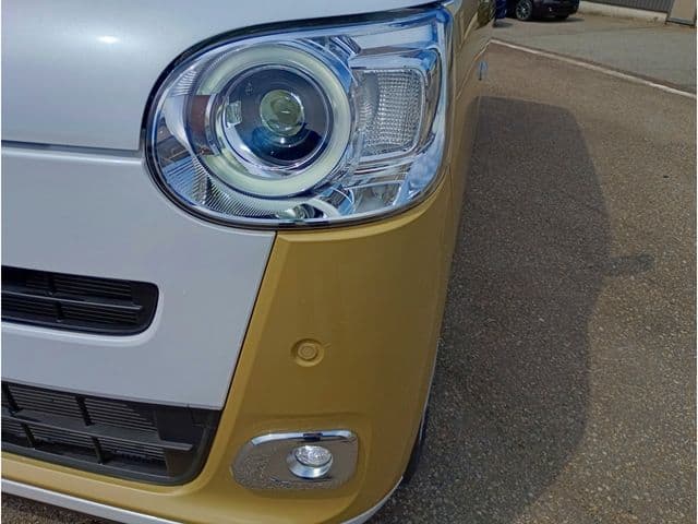 Car thumbnail 4