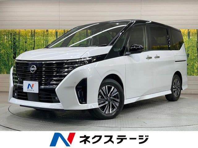 NISSAN
