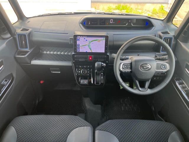 Car thumbnail 2