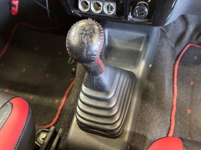 Car thumbnail 4