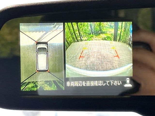 Car thumbnail 4
