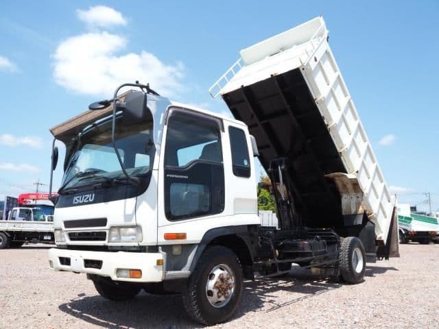ISUZU