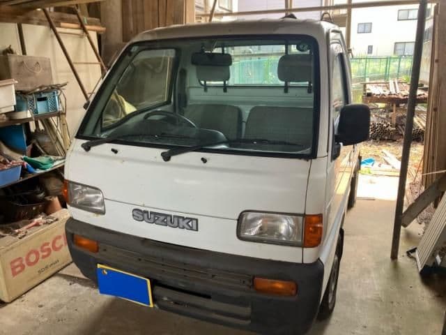 SUZUKI