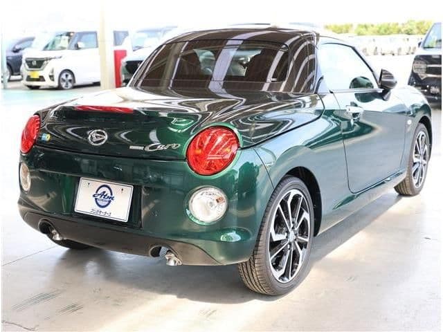 Car thumbnail 4