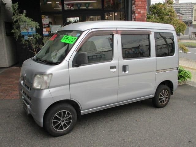 Car thumbnail 3