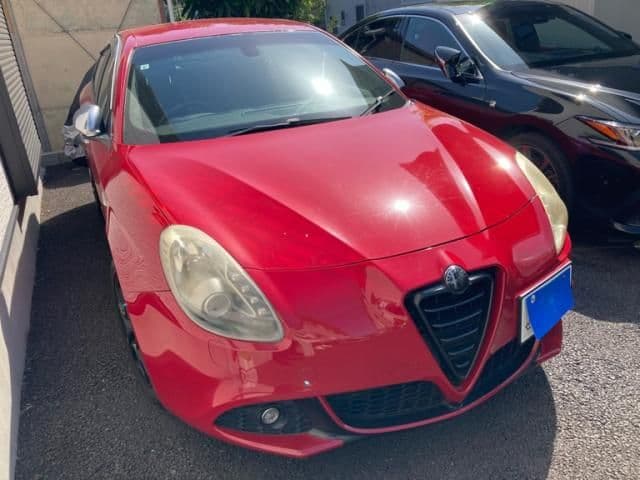 Car thumbnail 2