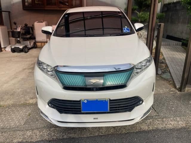 Car image 1
