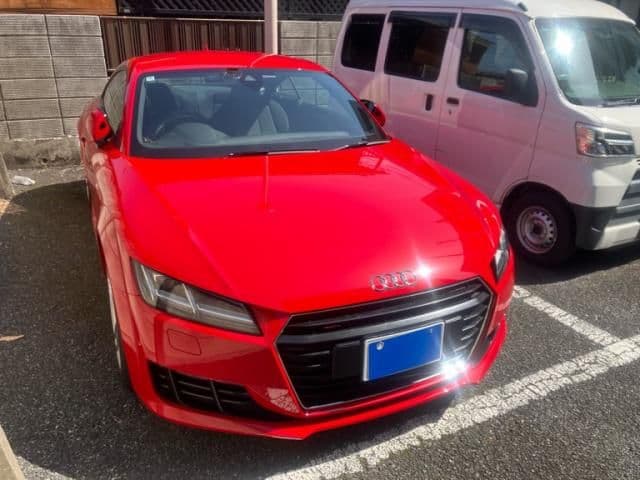 Car image 1