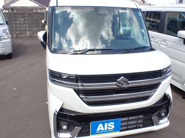 SUZUKI