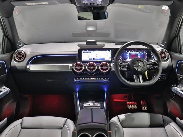 MERCEDES BENZ