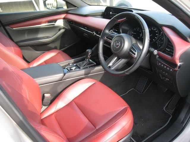 Car thumbnail 2