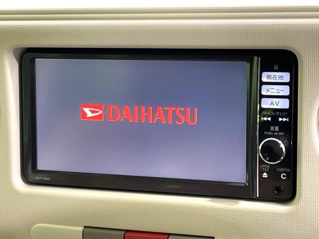 Car thumbnail 3