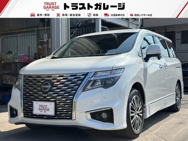 NISSAN