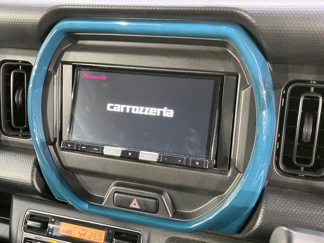 Car thumbnail 3