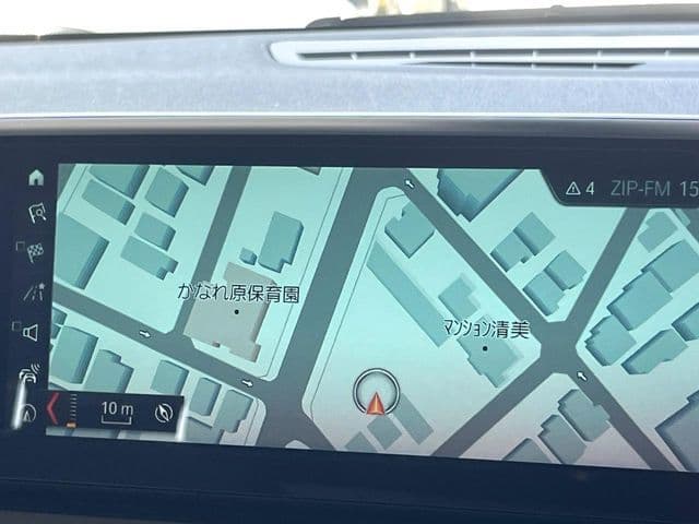 Car thumbnail 4