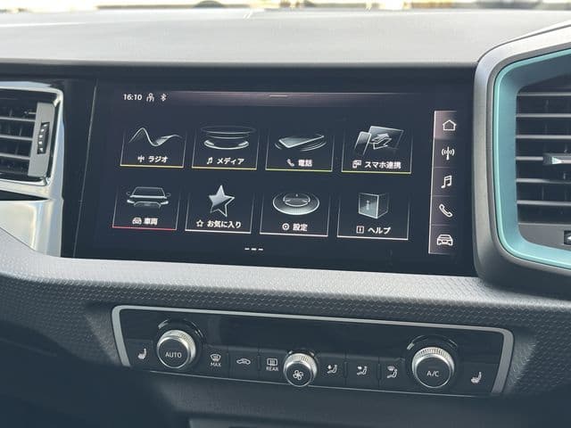 Car thumbnail 3