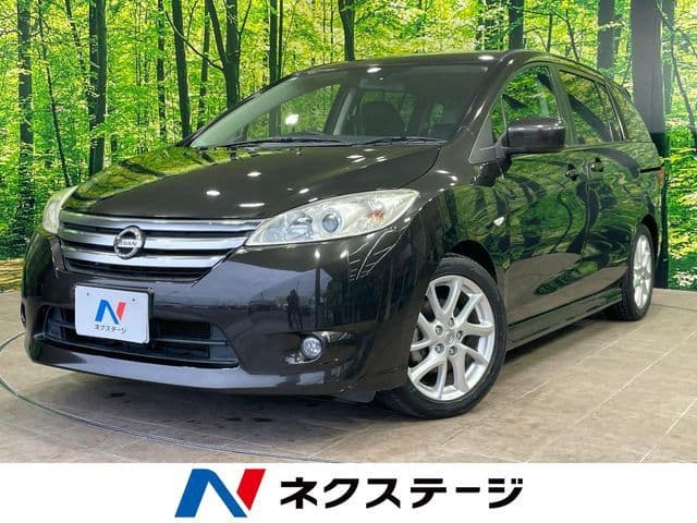 NISSAN