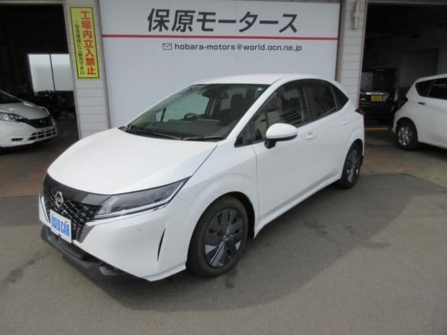 NISSAN