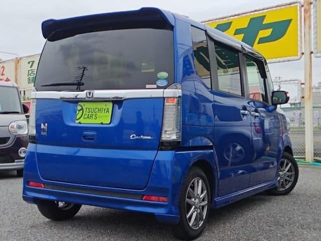 Car thumbnail 2