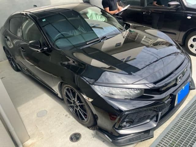 Car thumbnail 3