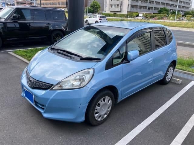 Car image 1