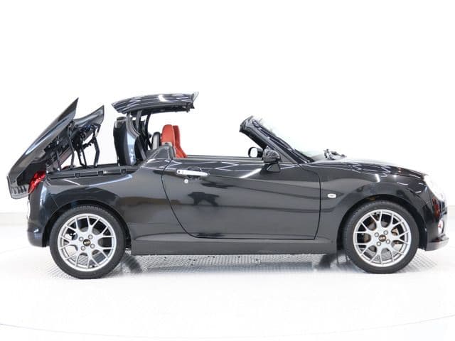 Car thumbnail 3