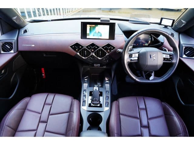 Car thumbnail 2