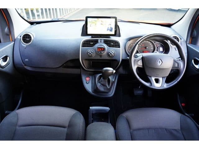 Car thumbnail 2