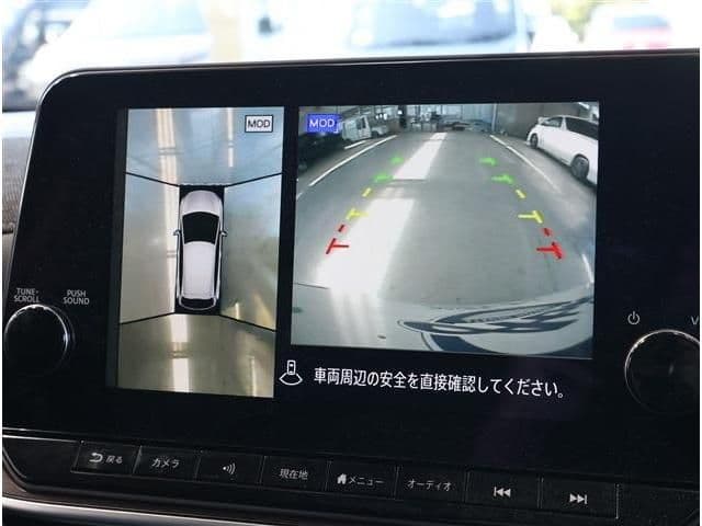 Car thumbnail 4
