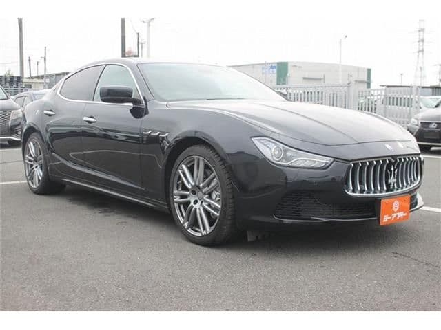 Car thumbnail 3