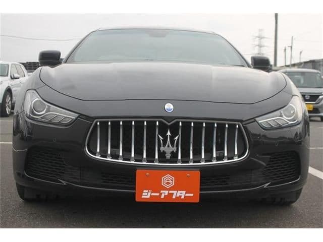 Car thumbnail 4