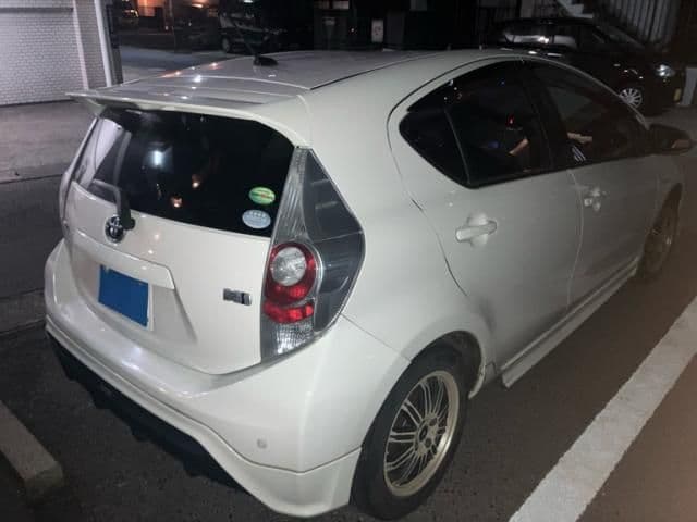 Car thumbnail 2