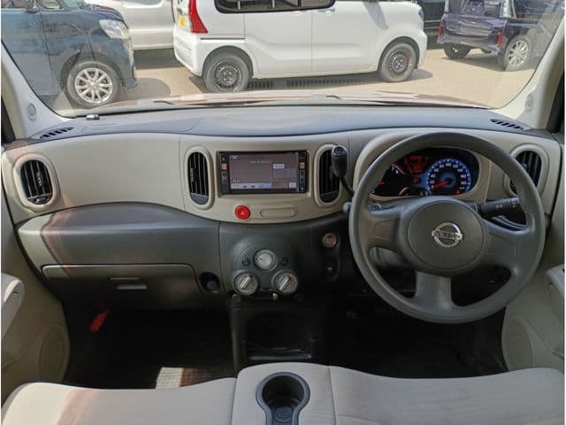 Car thumbnail 3