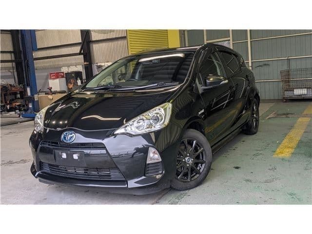 Car image 1