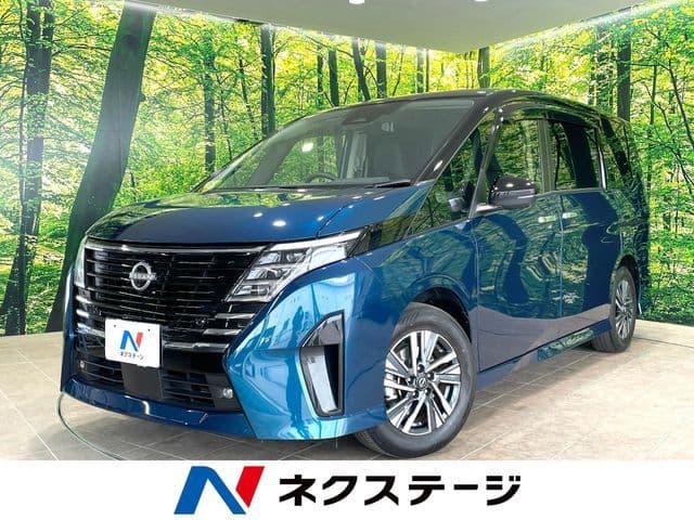 NISSAN